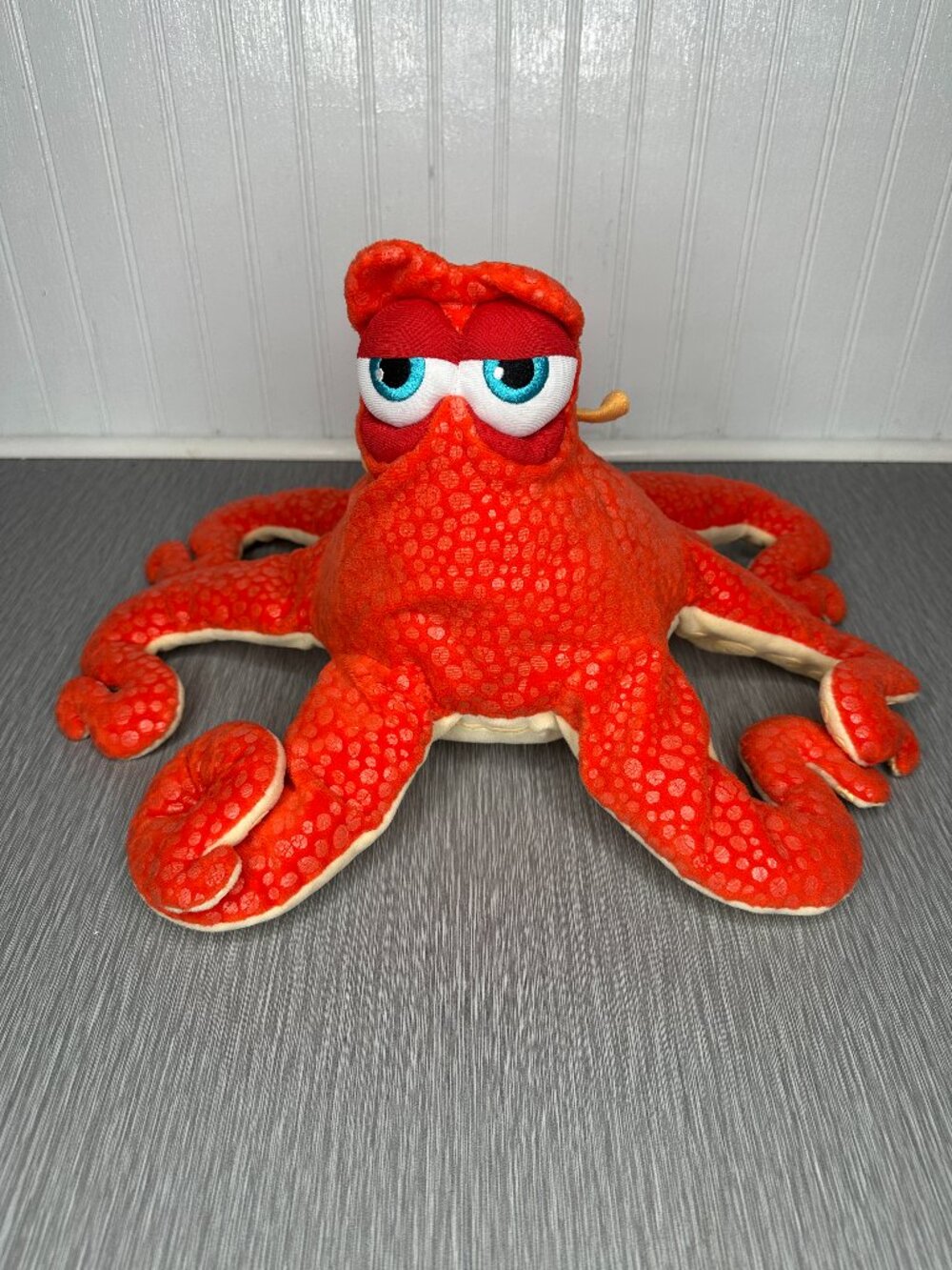 Disney Pixar Finding Dory Hank Octopus Plush Stuffed Animal 16" Orange